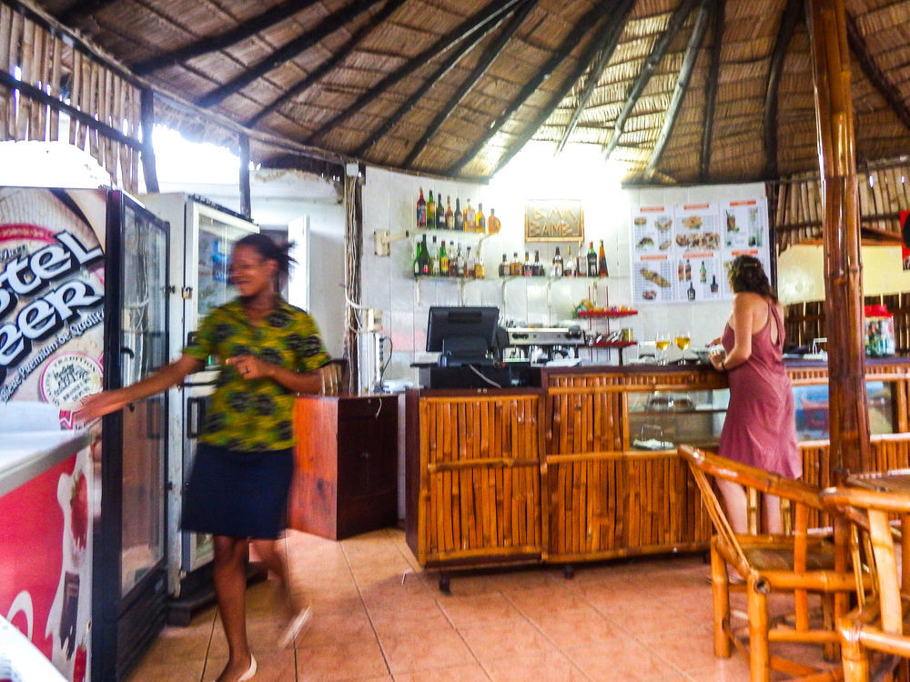Hotel Avenida Sao Tome Extérieur photo